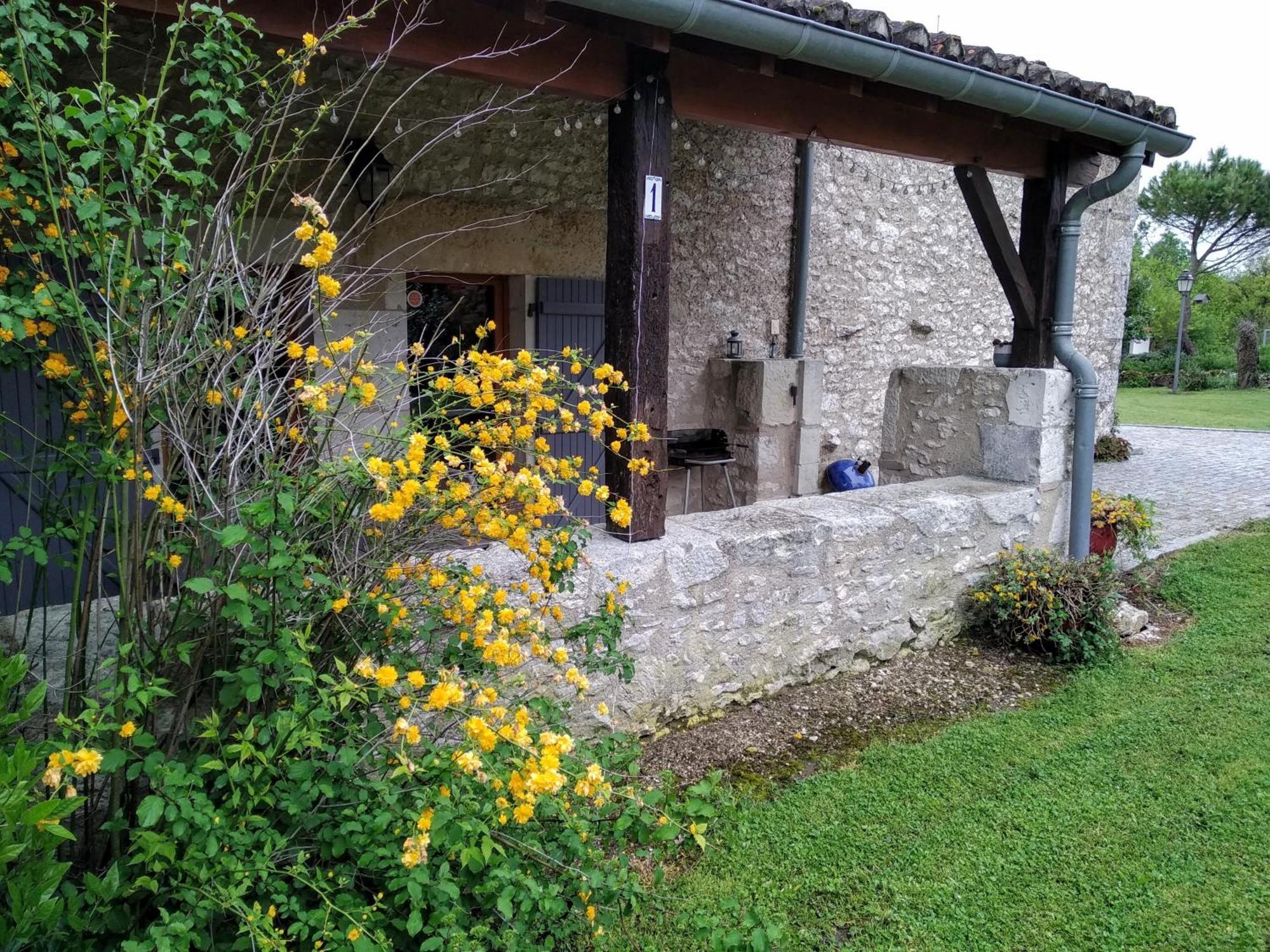 Villa Le Vignal Monflanquin Exterior foto